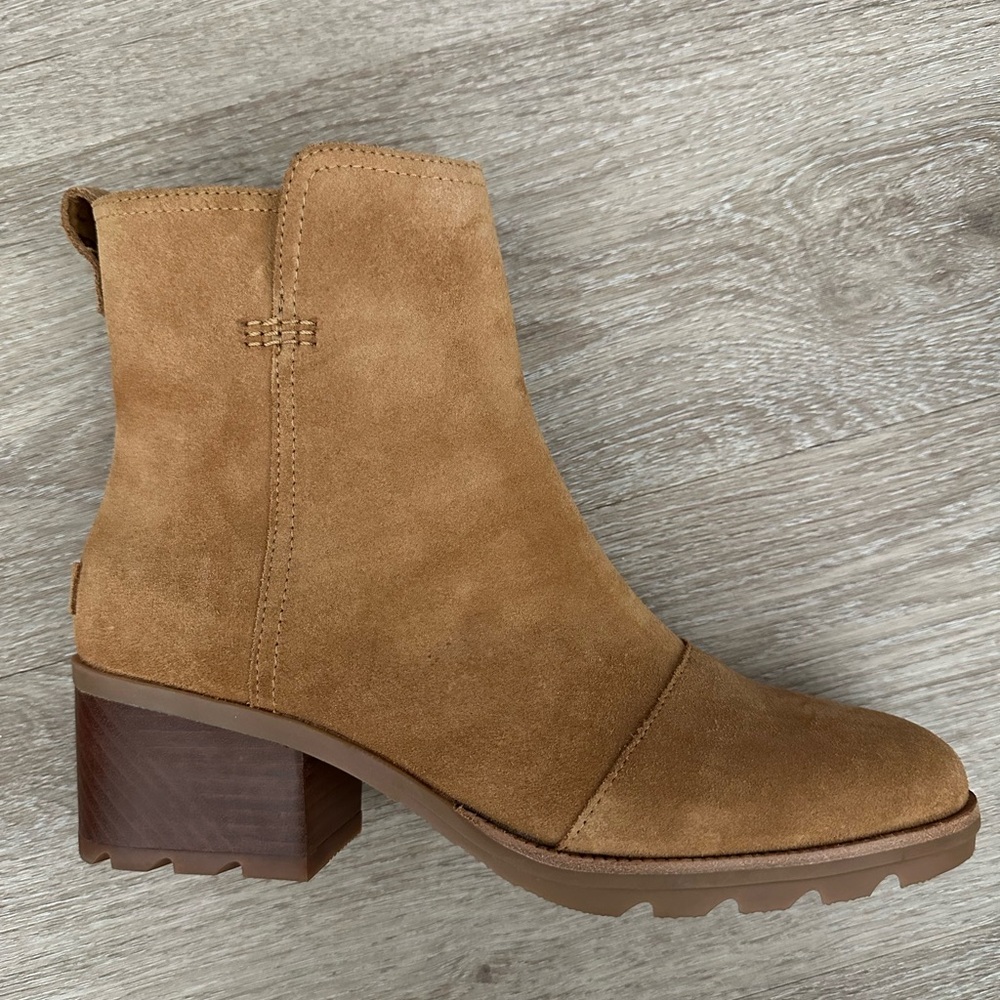 Sorel Cate Waterproof Bootie Camel Tan Suede Block Heel Women’s Size 10